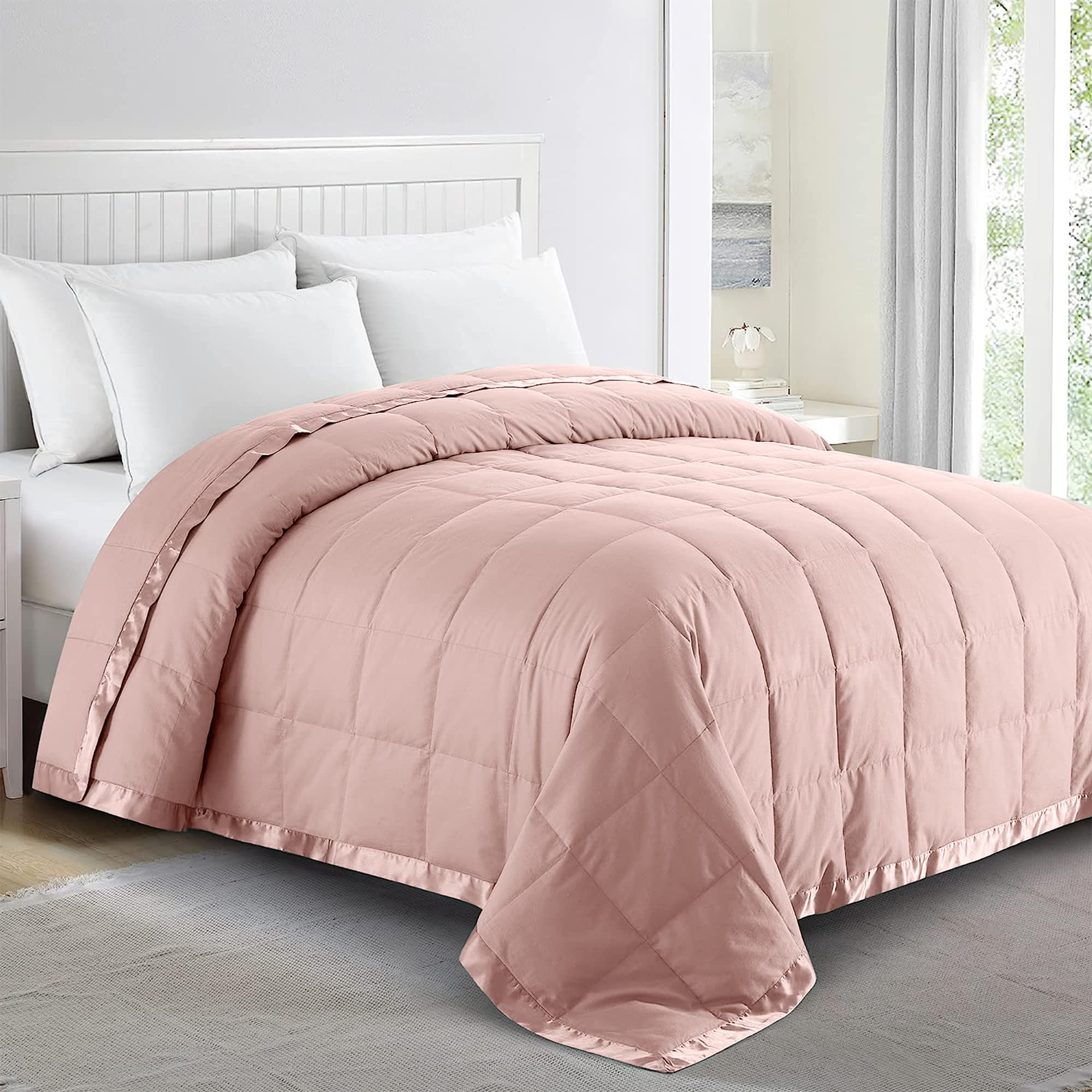 Lightweight Down Blanket
