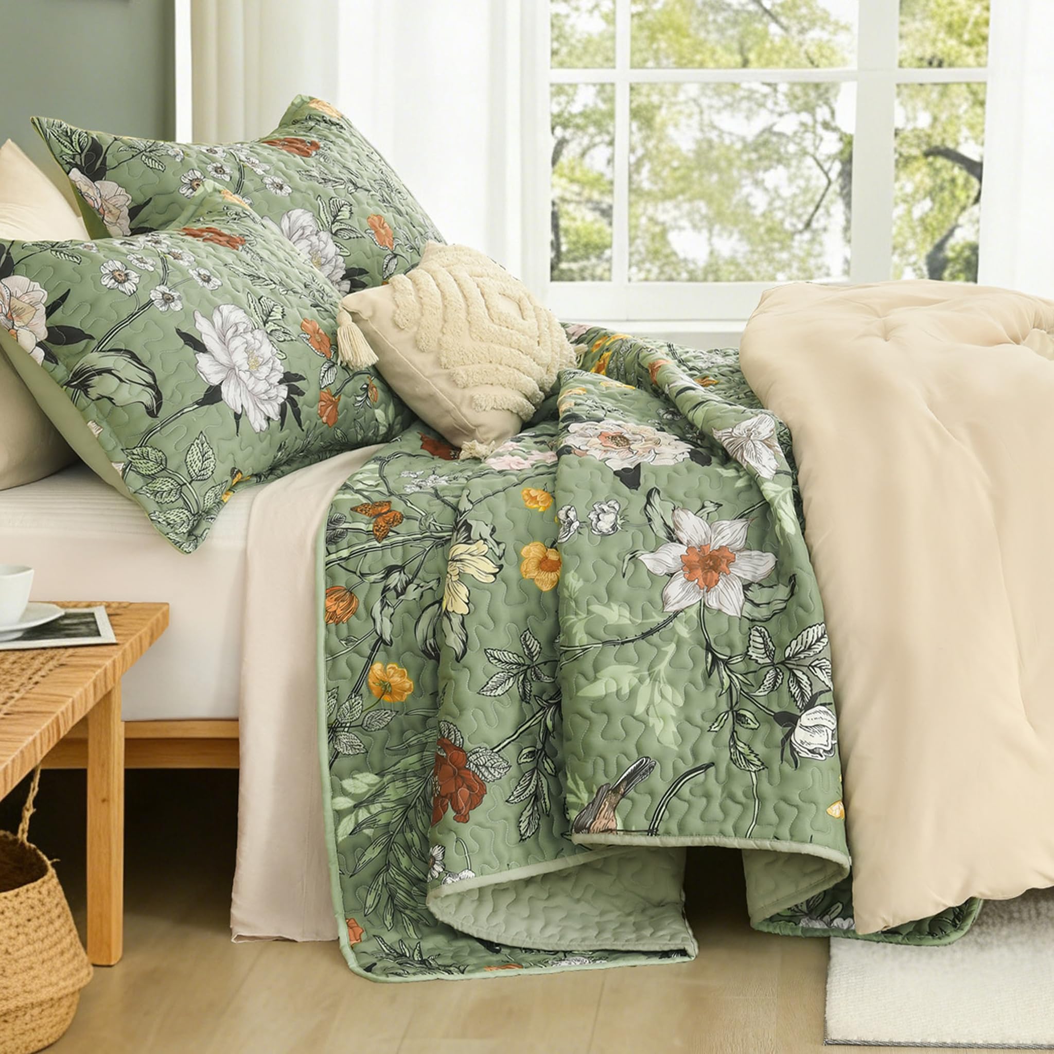 Botanical Floral Quilt Set
