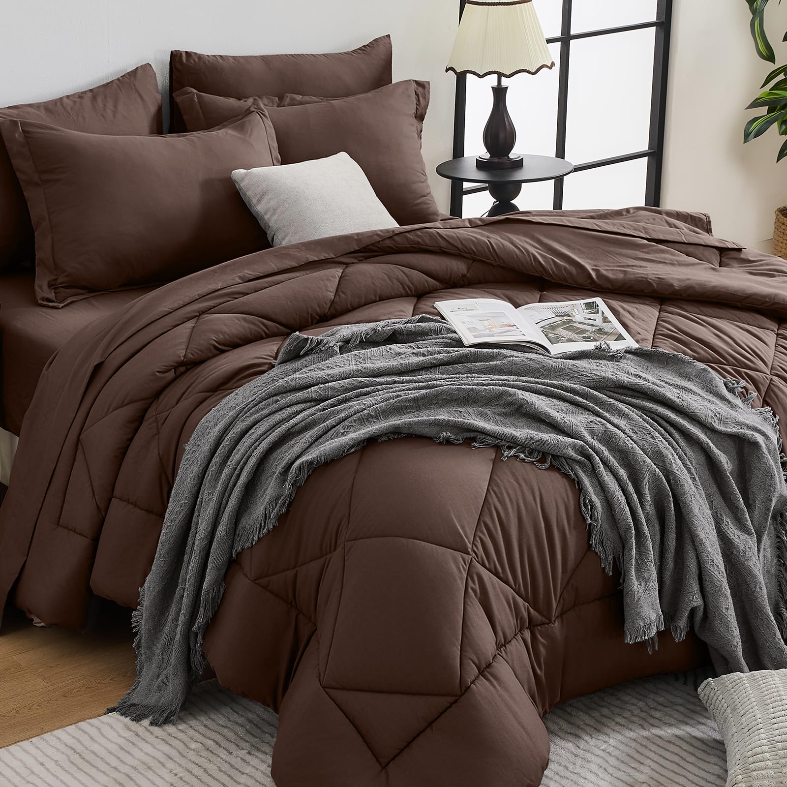 7 Piece Bedding Set