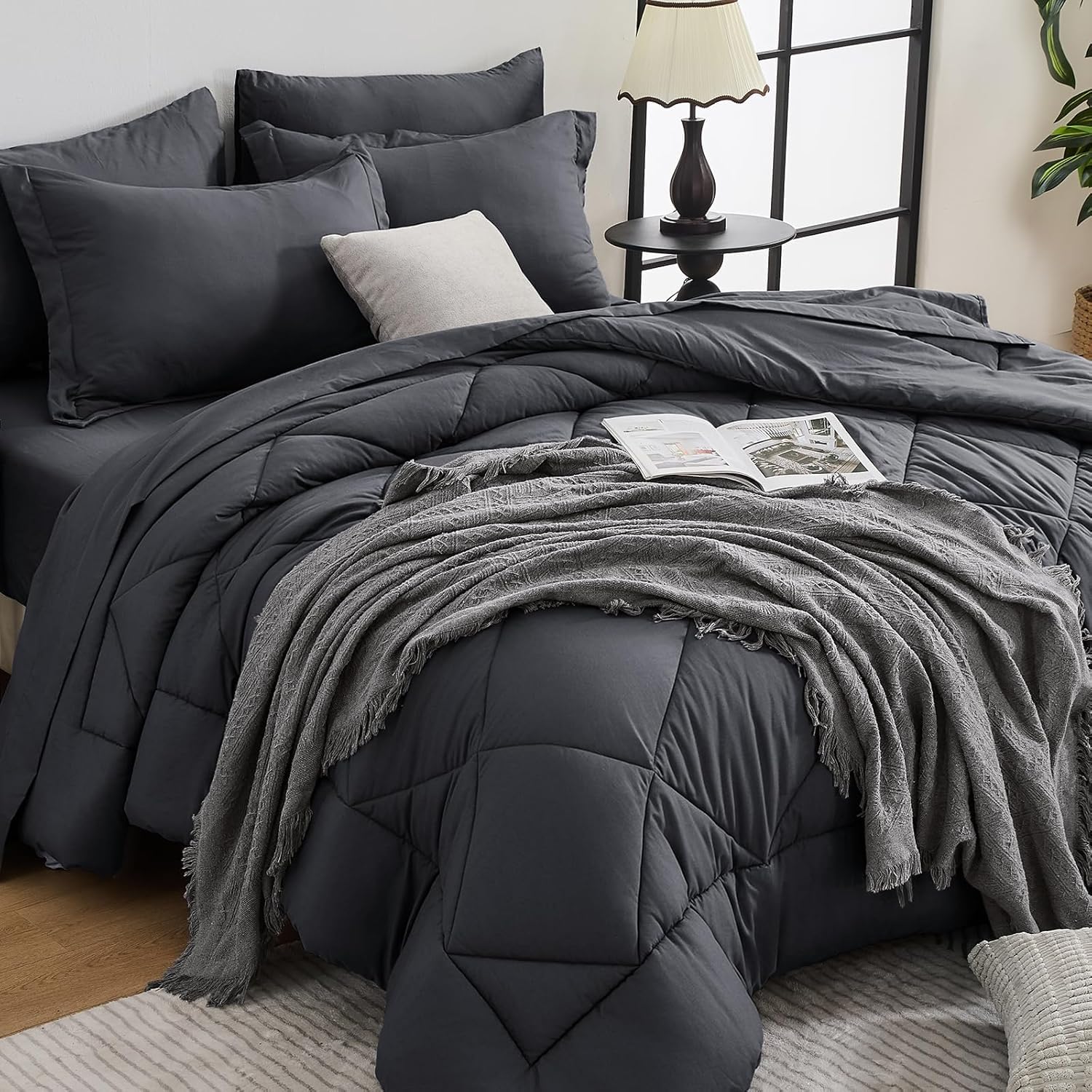 7 Piece Bedding Set