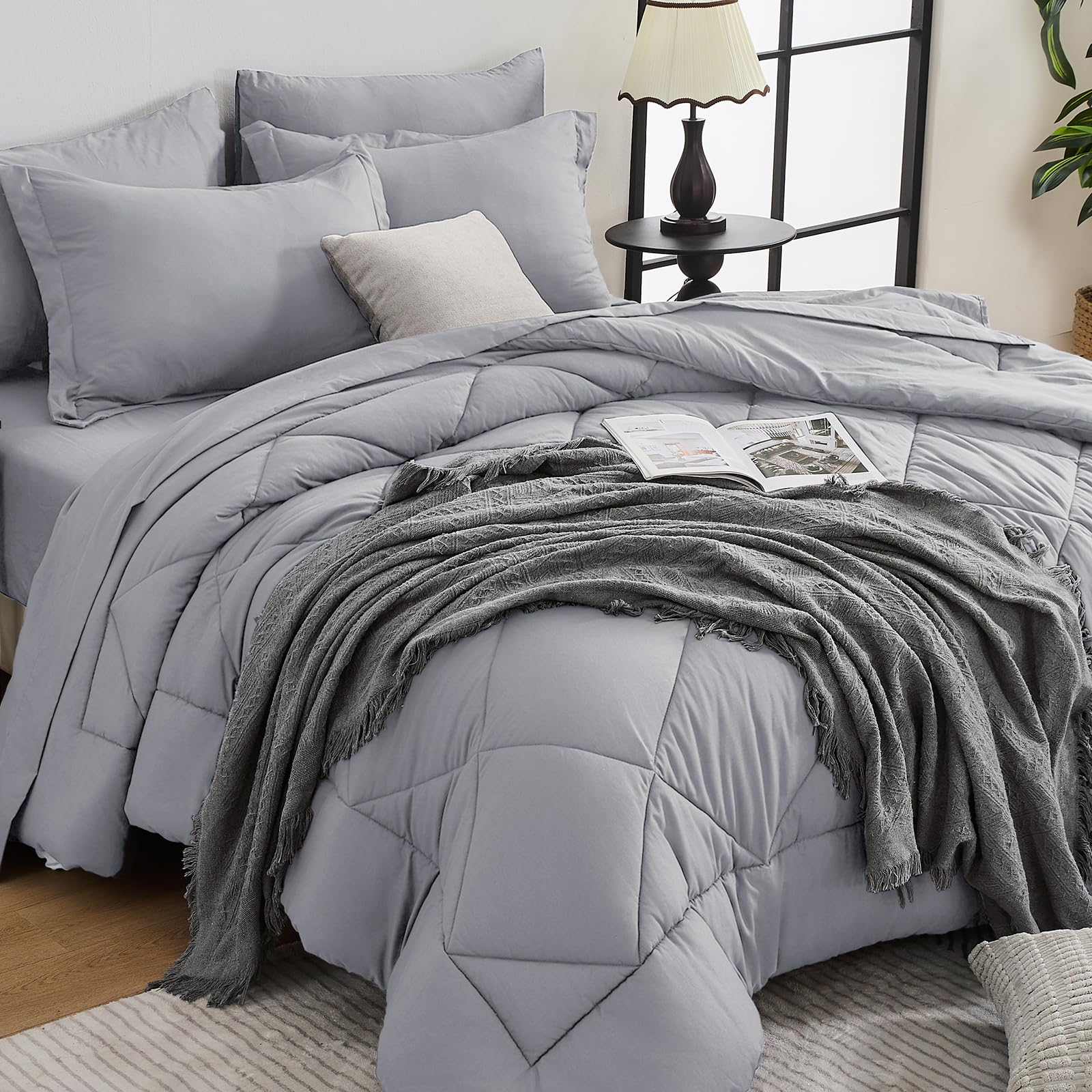 7 Piece Bedding Set