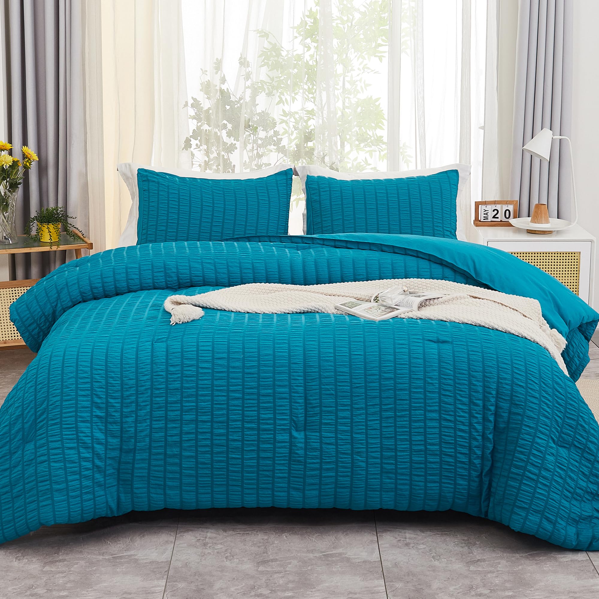 Seersucker Comforter Set